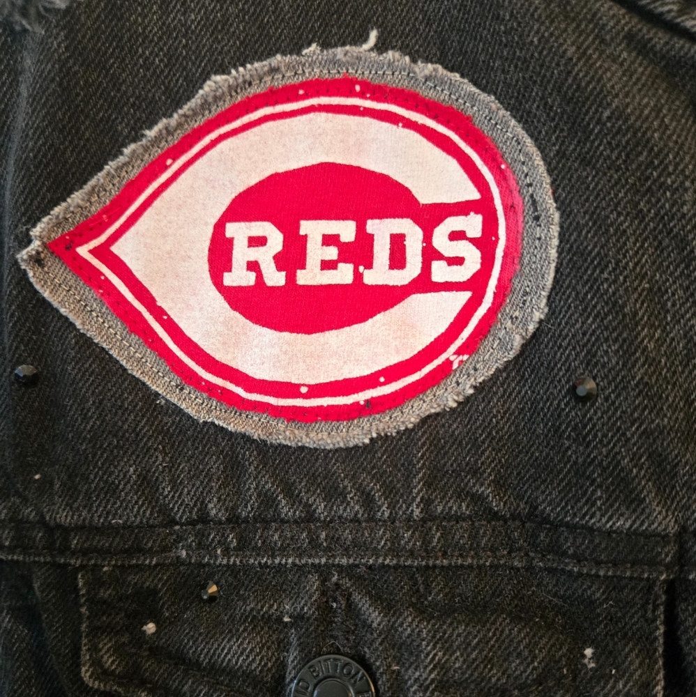 Cincinnati Reds Crop Rhinestone Jacket - Picture 5 of 8